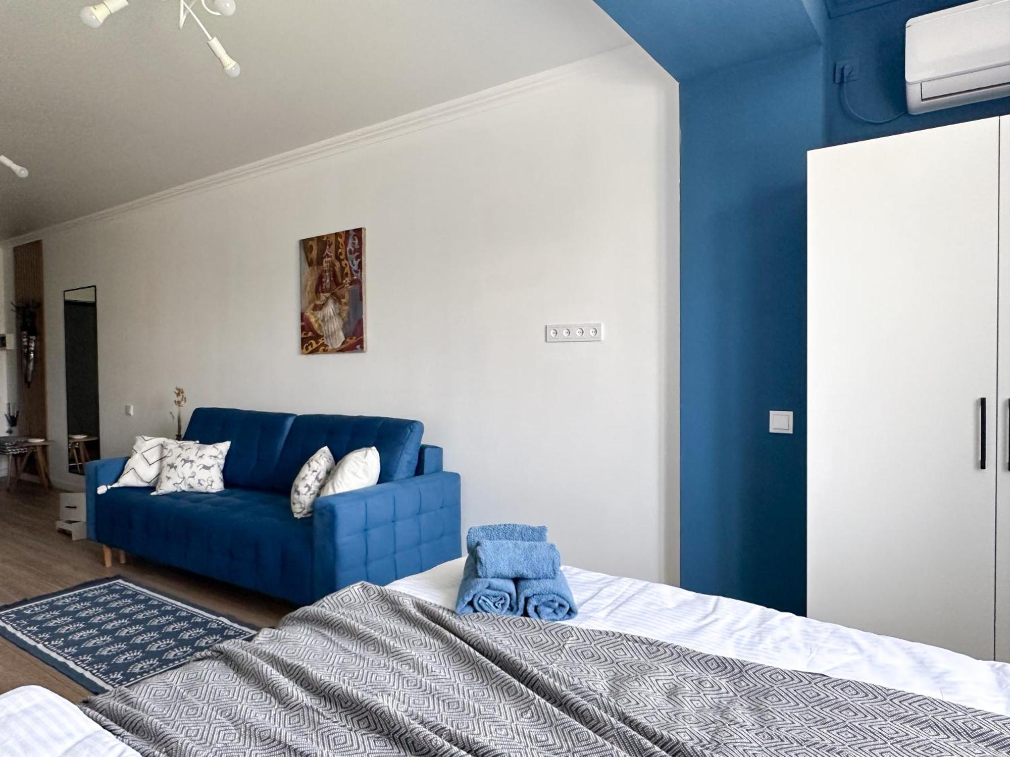 Adt Apartments Almaty Pokoj fotografie